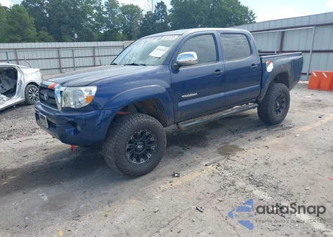 2008 Toyota Tacoma Prerunner V6 z USA, uszkodzony, nr VIN 3TMJU62N78M064548